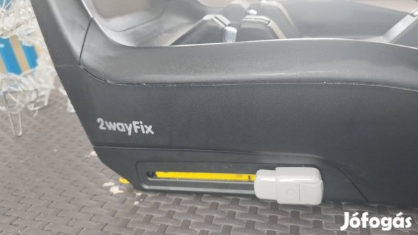 Maxi-Cosi gyerekülés + 2Wayfix talp eladó