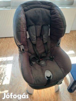 Maxi cosi biztonsági gyereküllés 