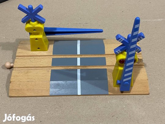 Maxim Interaktív elektronikus sorompó, minden fa vonatpályához