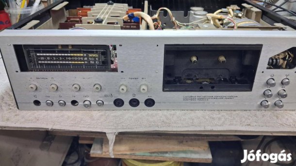 Mayak 233-Orosz Deck 2db felújítandó eladó!