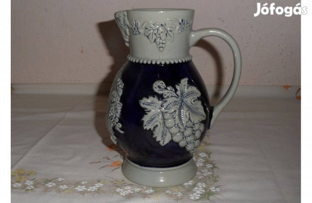 Mayschosser Weinkeller boros kancsó