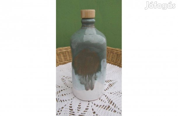 Mázas kerámia butykos, pálinka tartó
