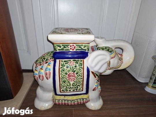 Mázas kerámia elefánt, Növény tartó, Virágtartó