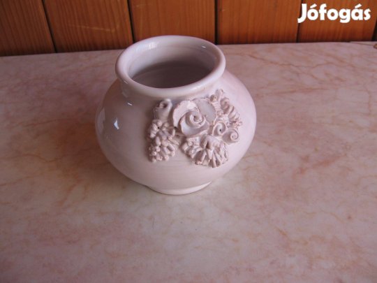 Mázas kerámia gömb váza