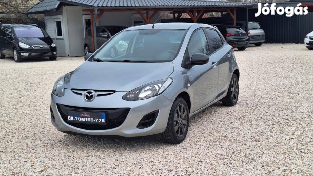 Mazda 2 1.3i Takumi II Szép állapotban! Sérülés...