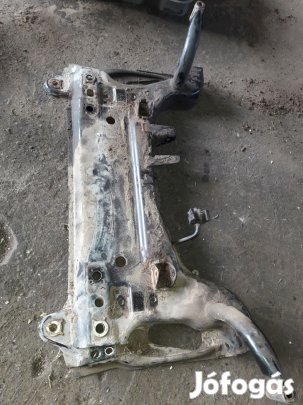 Mazda 2 DY 02-06 Első Bölcső