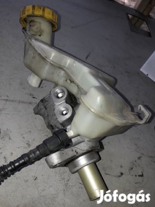 Mazda 2 DY 02-06 Főfék Munkahenger + Fékfolyadék Tartály
