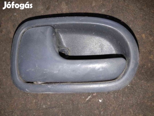 Mazda 323 Bal Első Belső Ajtókilincs