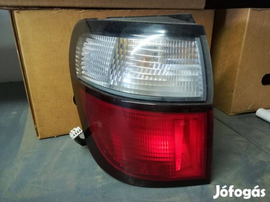 Mazda 626 hátsólámpa bal kombi külső 1997 -> 2002 BW