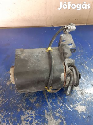 Mazda 6 02-07 Üzemanyag Szűrő + Üzemanyag Szűrő Tartó Konzol