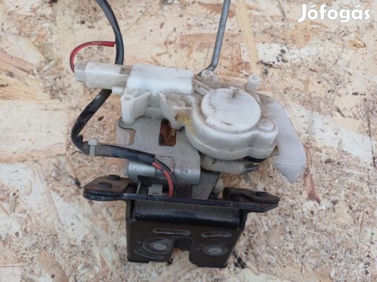 Mazda 6 GG (2002-2008) Csomagtérajtó Központizár