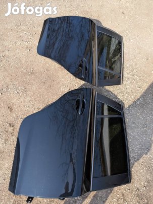 Mazda 6 GJ kombi jobb hátsó, bal hátsó ajtó 