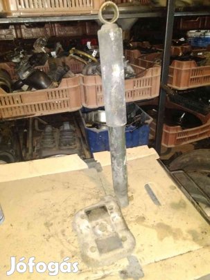 Mazda B2200 Hátsó Lengéscsillapító + Tartó