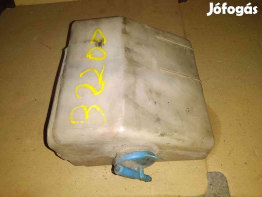 Mazda B2200 Kiegyenlítő Tartály