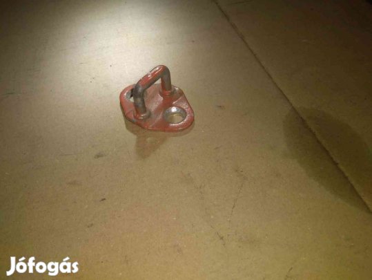 Mazda B2200 Zár Ütköző