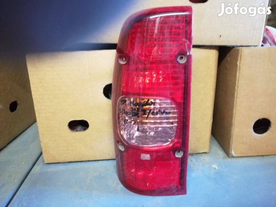 Mazda B2500 hátsólámpa bal 2002 -> 2006