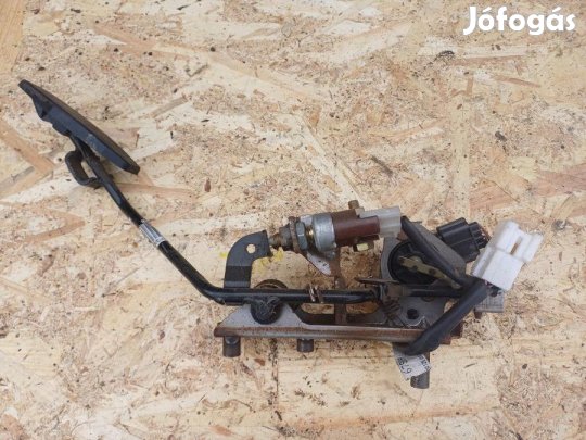 Mazda Premacy (1999-2004) 2.0 Diesel Gázpedál