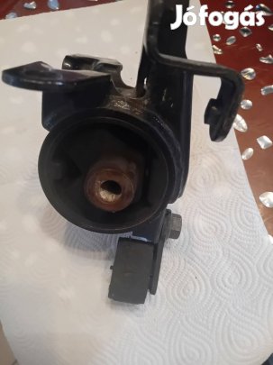 Mazda Premacy motortartó bal oldali