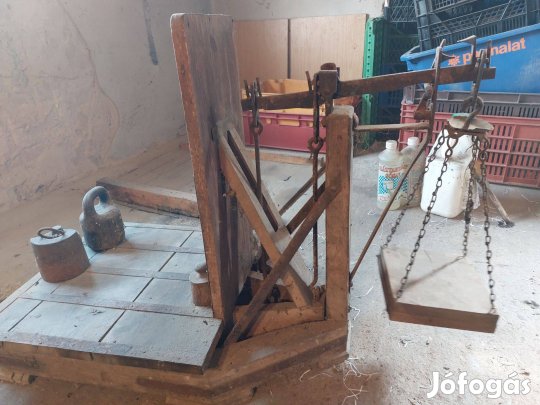 Mázsáló mérleg súlyokkal