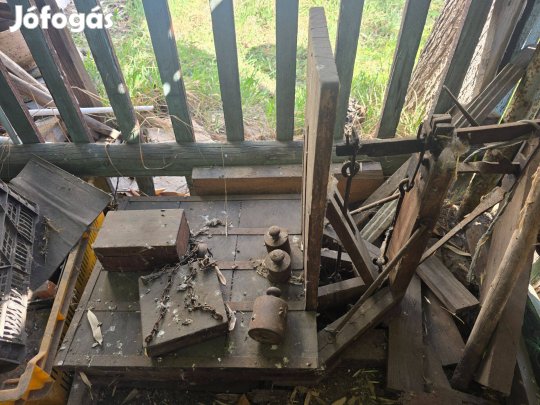 Mázsáló súlykészlettel