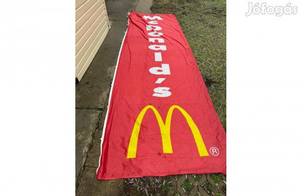 McDonald's zászló