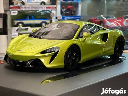 Mclaren Artura 2021 1:18 1/18 GT-Spirit GT400 resin