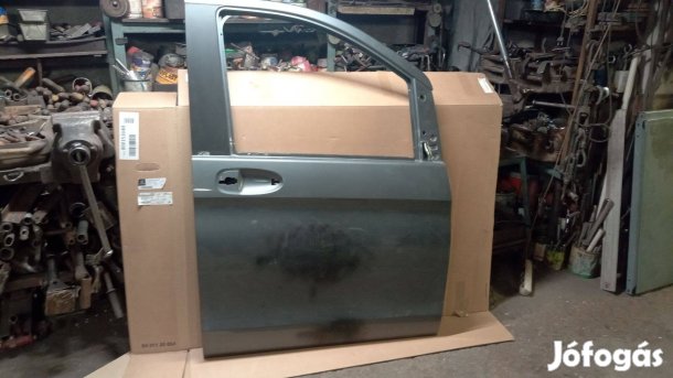 Mecedes V Klasse jobb első ajtó fekete