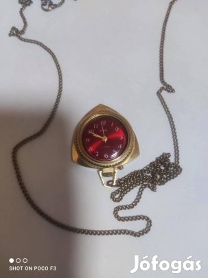 Medál óra antik müködik köveis van pirós