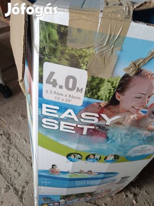 Medence 396x84 puha falú