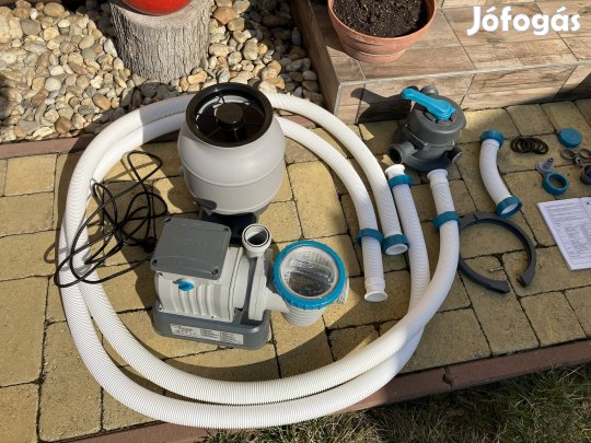 Medence Bestway Homokszűrő 58479 szivattyú szinte uj
