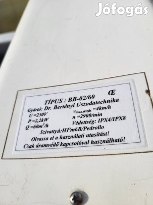 Medence ellenáramoltató