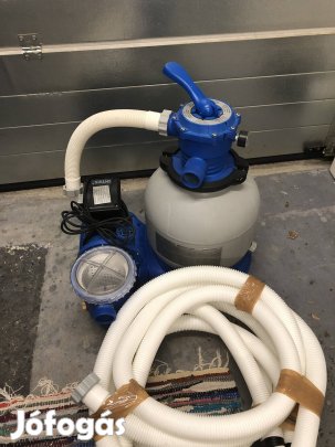 Medence homokszürő