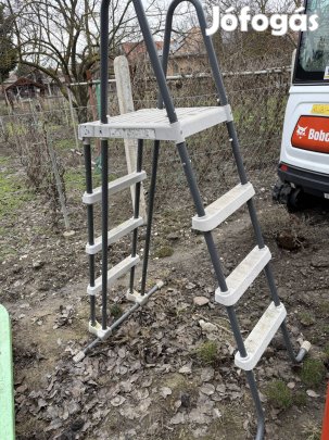 Medence létra eladó