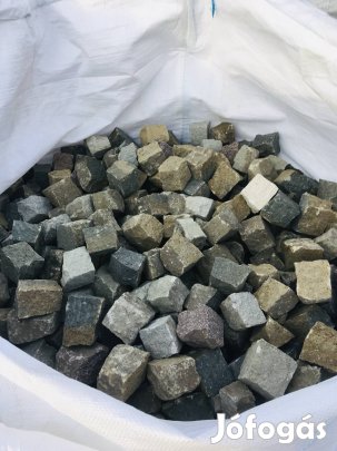 Mediterrán stílusú kockakő Eladó