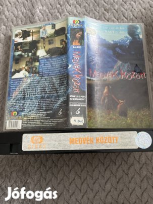 Medvék között vhs kistok kaland