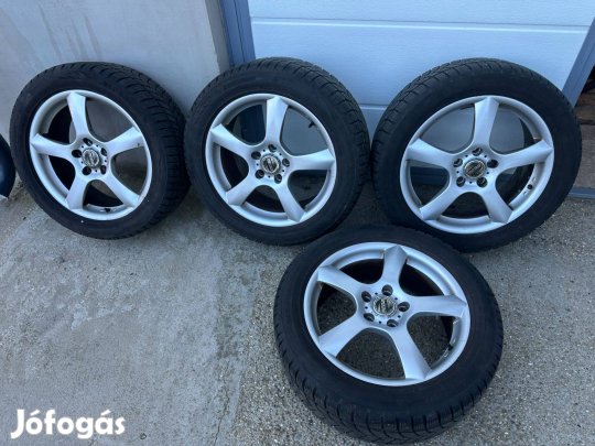 Mega 17-es 5x114.3 -as alufelni szett eladó téli gumival