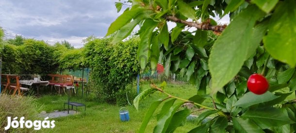 Meghitt nyugalom - Székesfehérvári eladó könnyűszerkezetes házrész