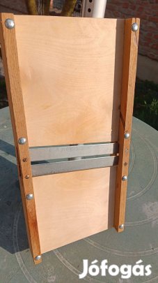 Meghoztuk tök- (káposzta)gyalut. A nagyméretűt!!!