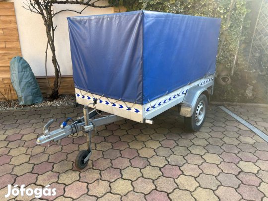 Megkímélt Stema használt ponyvás utánfutó