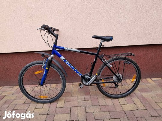 Megkímélt állapotú Giant Boulder mountain bike