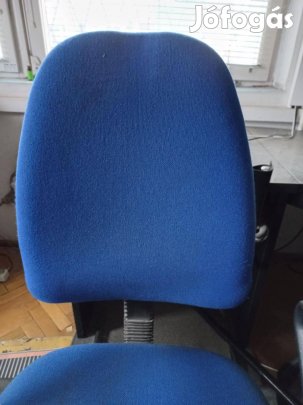 Megkímélt állapotú, kék irodai forgószék karfával Szeged