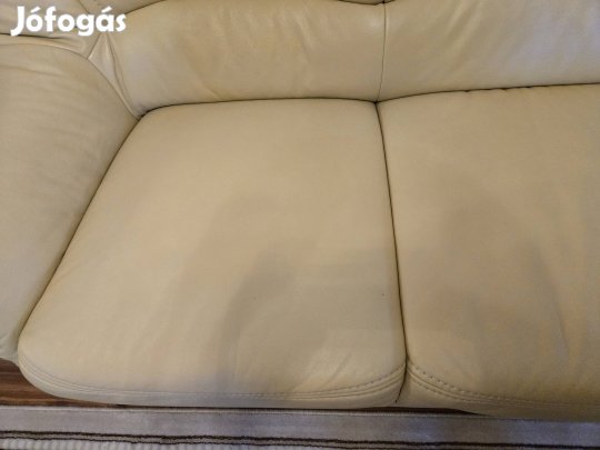 Megkímélt bőr kanapé eladó