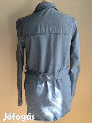 Megkötős ing, Reserved