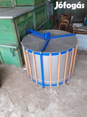 Méhészet felszámolásában lévő eszközei egyben vagy külön