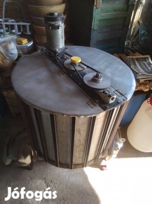 Méhészeti berendezések Eladóak!