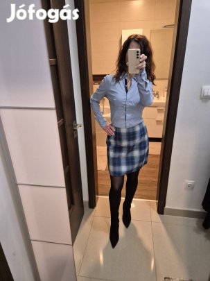 Meleg, csinos, szoknya