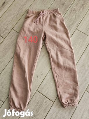 Melegítő nadrag lány