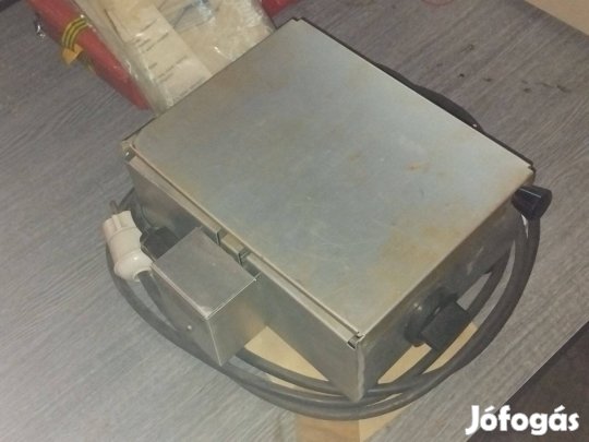 Melegszendvicssütő 4E, újszerű, csak kipróbálva volt!