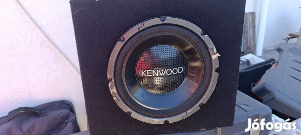 Mélyládák autóba Kenwood Renegade JVC Mac Audio