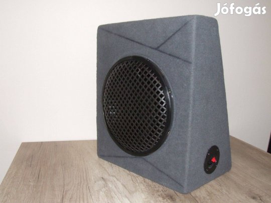 Mélynyomó hangfal autós 'kis méret'